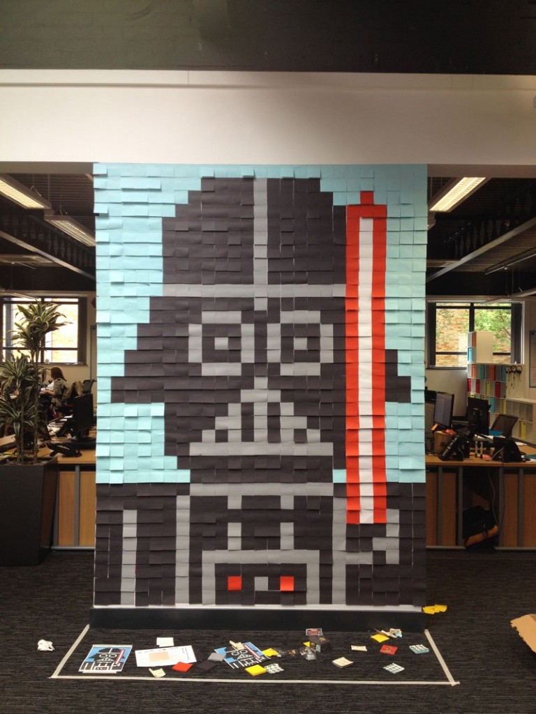 co-workers-use-post-its-to-turn-boring-office-walls-into-awesome-star-wars-characters-3